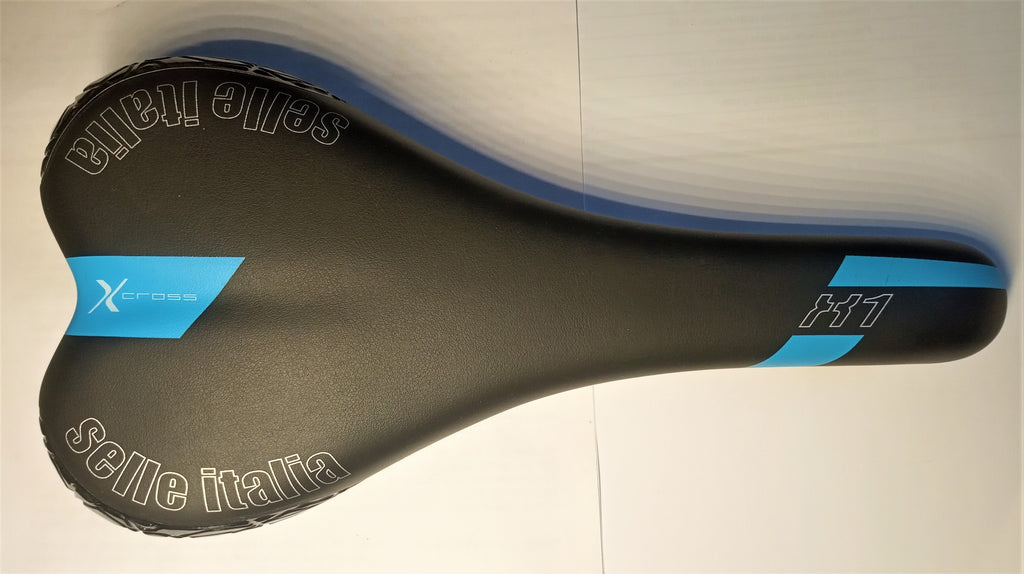 Siodło SELLE ITALIA X1 Cross czarno-niebieskie